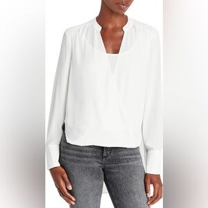 BCBG maxazria, Jacklyn top XXS but fits like an M